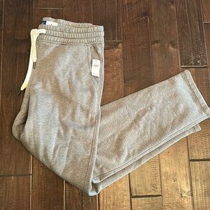 Men’s Old Navy sweatpants
